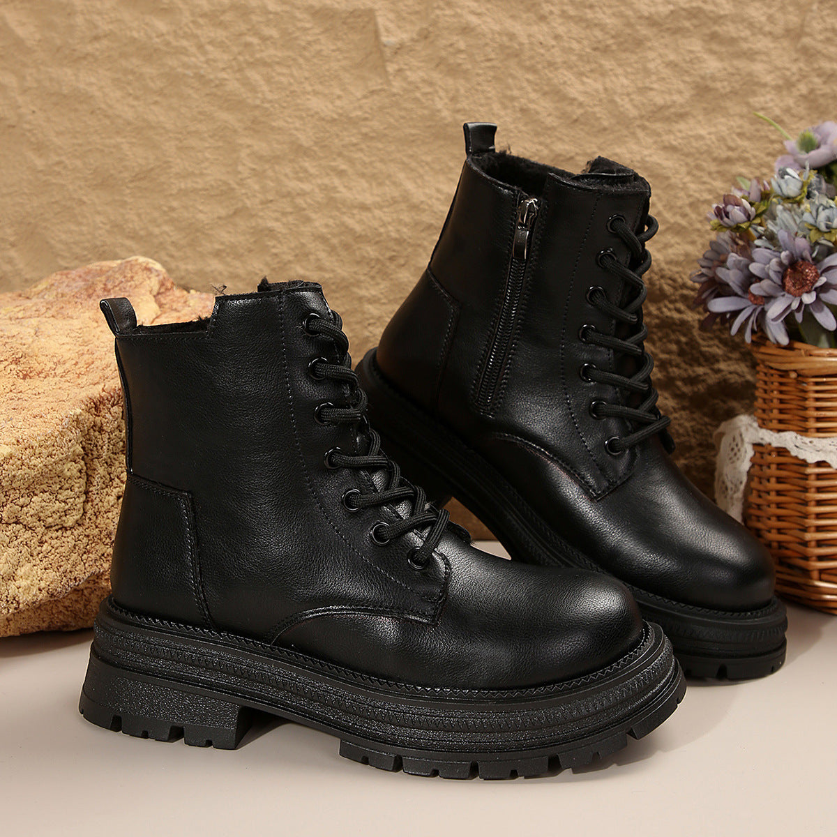Chaussures Orthopédiques Gracieuses au Look Moderne