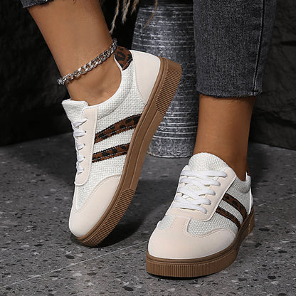 Chaussures Orthopédiques Gracieuses au Look Moderne