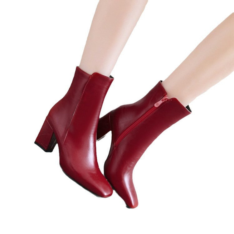 Bottes orthopédiques classiques au style intemporel