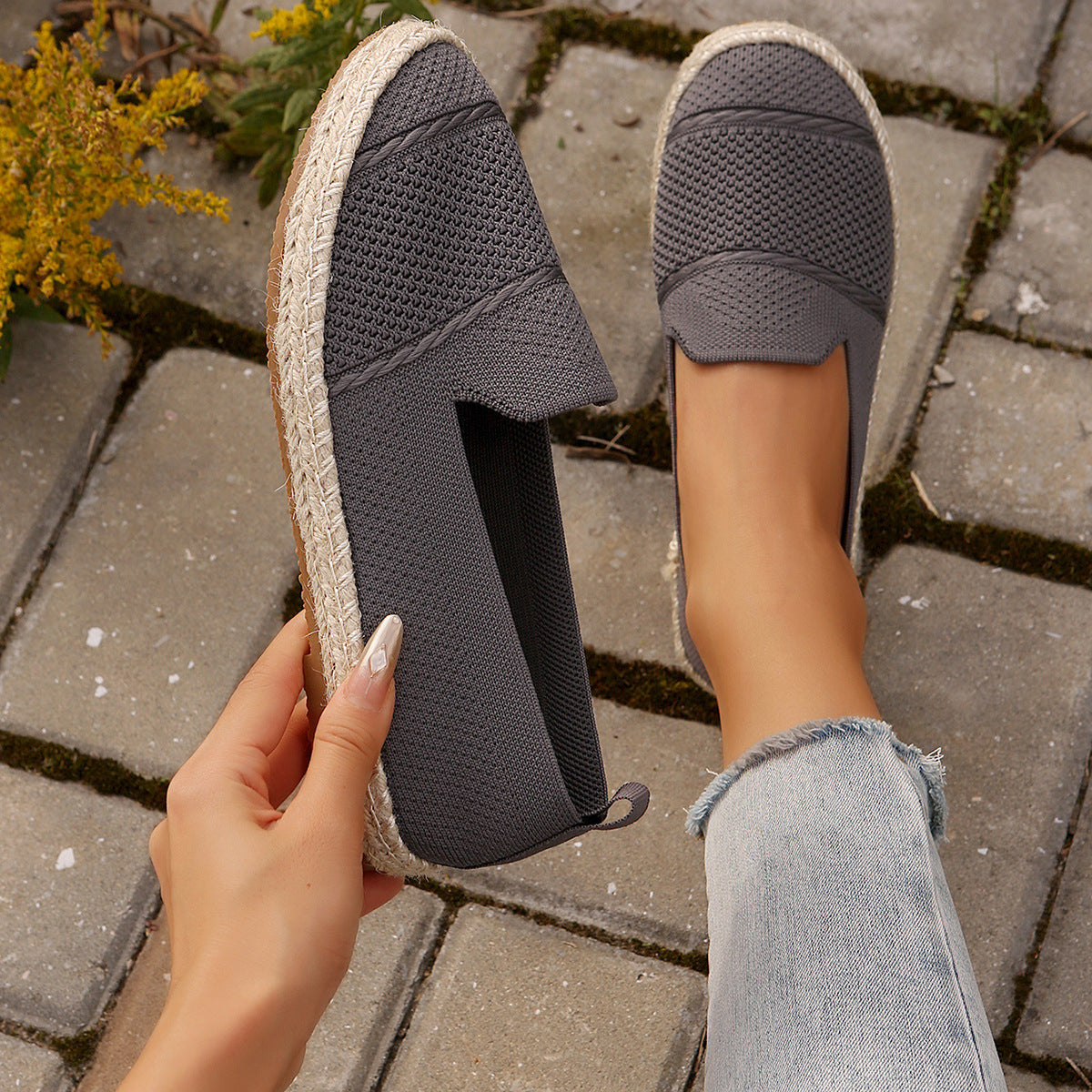 Chaussures Orthopédiques d'Inspiration Vintage
