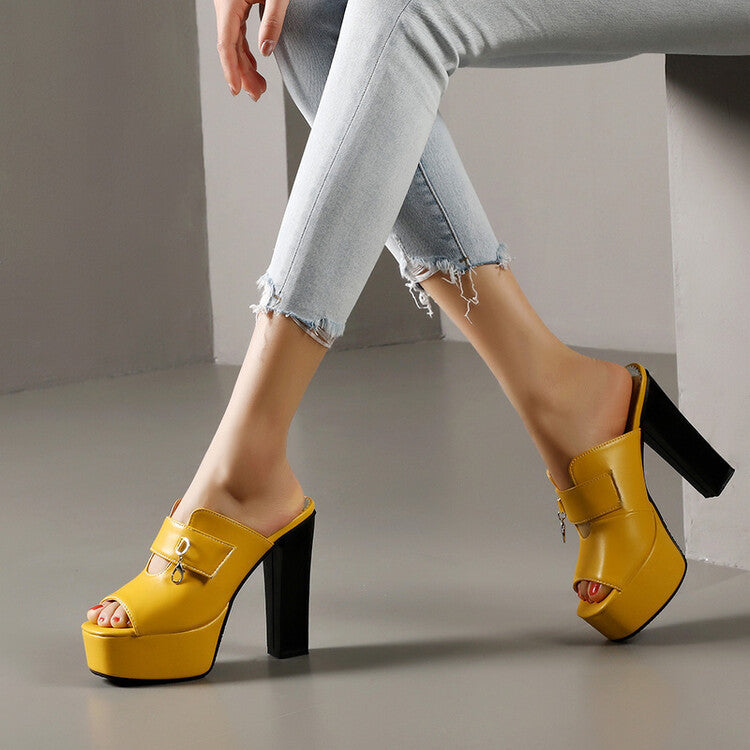 Sandales Orthopédiques Gracieuses au Look Moderne