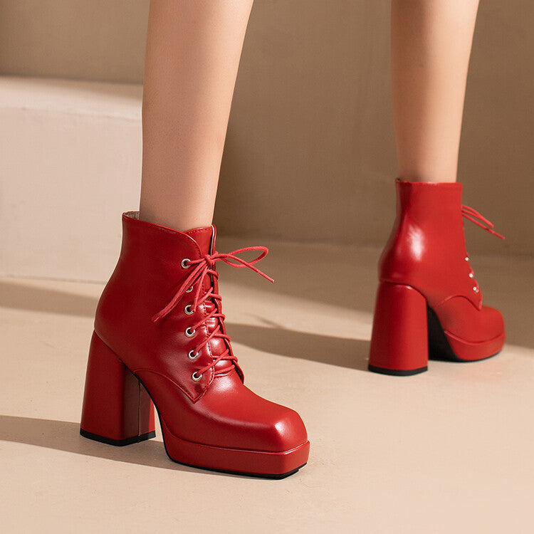 Bottes Orthopédiques Classiques au Style Intemporel