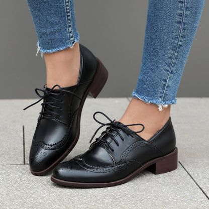 Chaussures Orthopédiques d'Inspiration Vintage