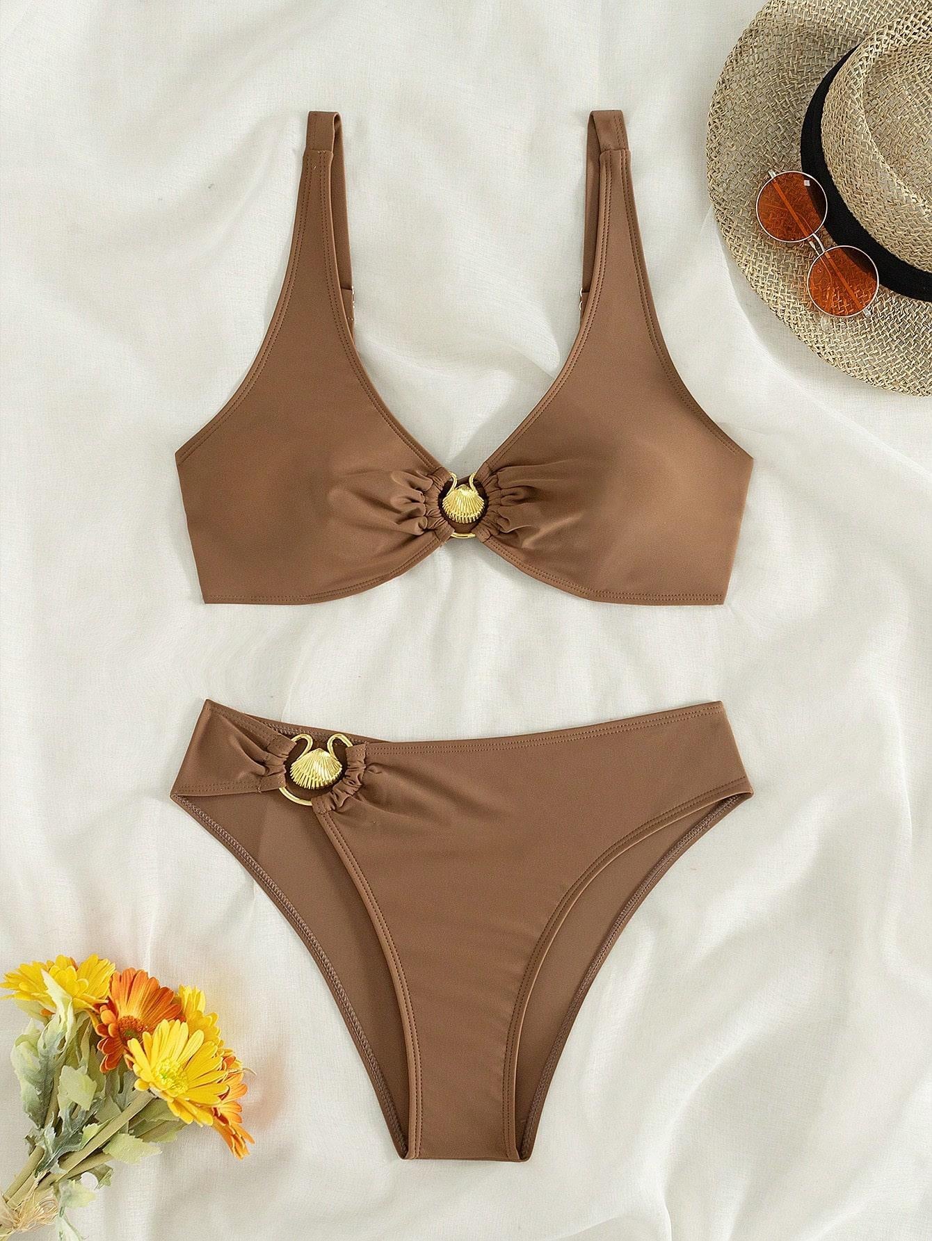 Style Top With a Modern Fit