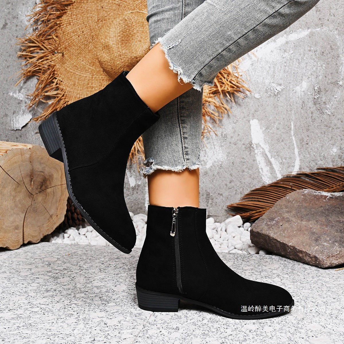 Bottes Orthopédiques Gracieuses au Look Moderne