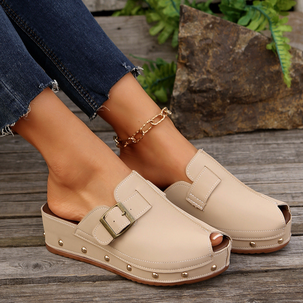 Sandales Orthopédiques Gracieuses au Look Moderne