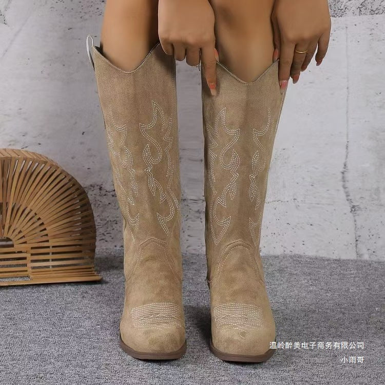 Bottes Orthopédiques Gracieuses au Look Moderne