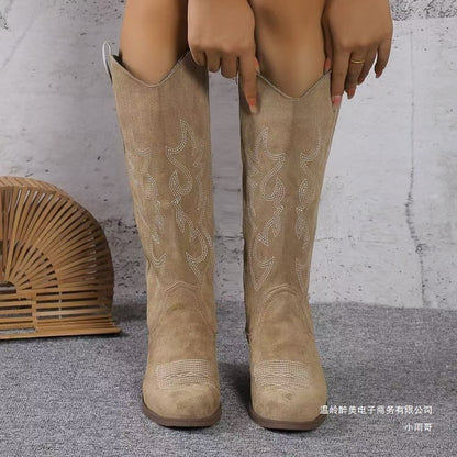 Bottes Orthopédiques Gracieuses au Look Moderne