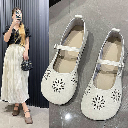 Chaussures Orthopédiques d'Inspiration Vintage