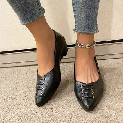 Chaussures Orthopédiques Gracieuses au Look Moderne