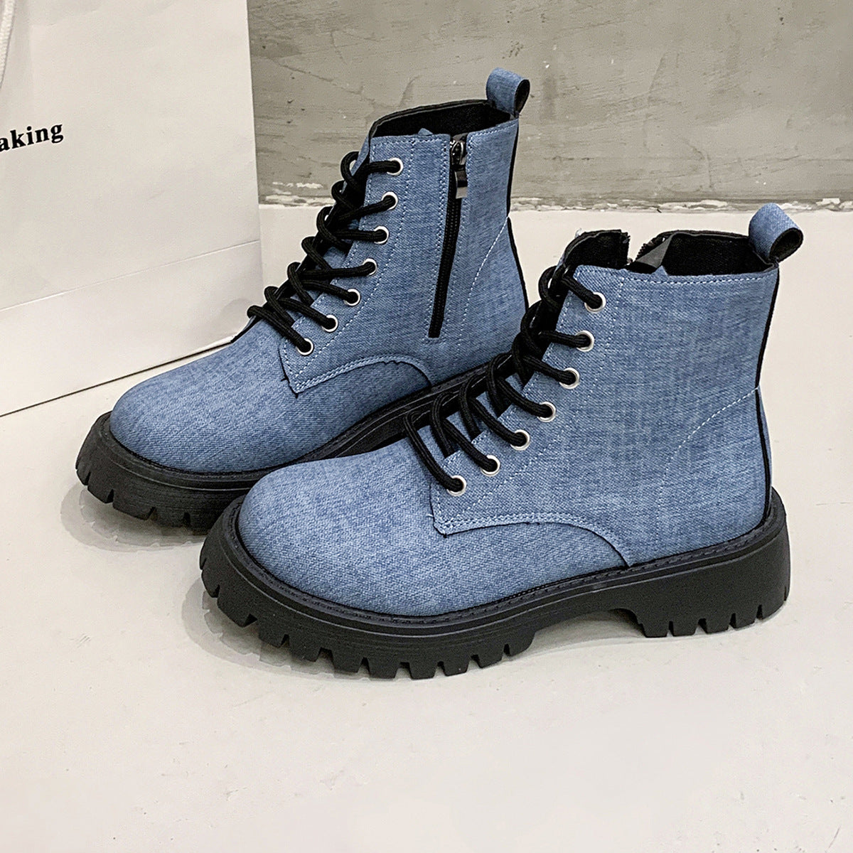 Bottes Orthopédiques Classiques au Style Intemporel