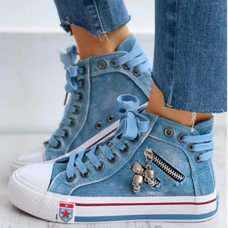 Chaussures Orthopédiques d'Inspiration Vintage