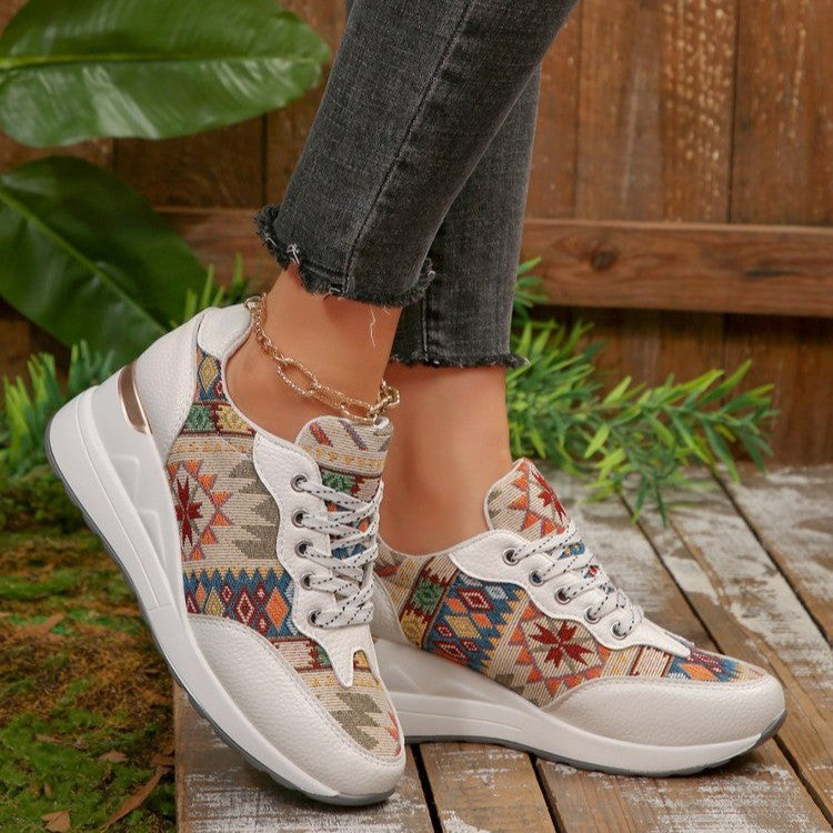 Chaussures Orthopédiques d'Inspiration Vintage