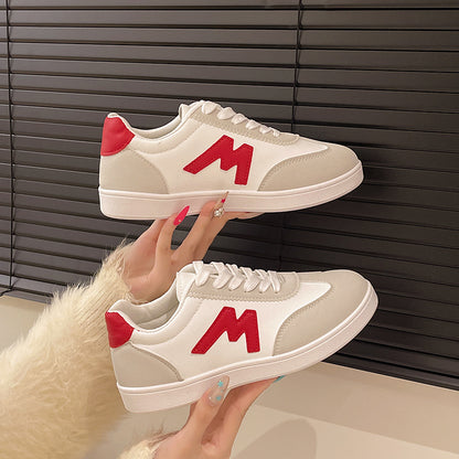 Chaussures Orthopédiques d'Inspiration Vintage