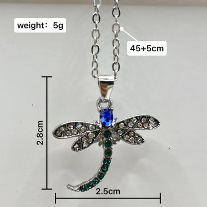 Collier classique au charme intemporel