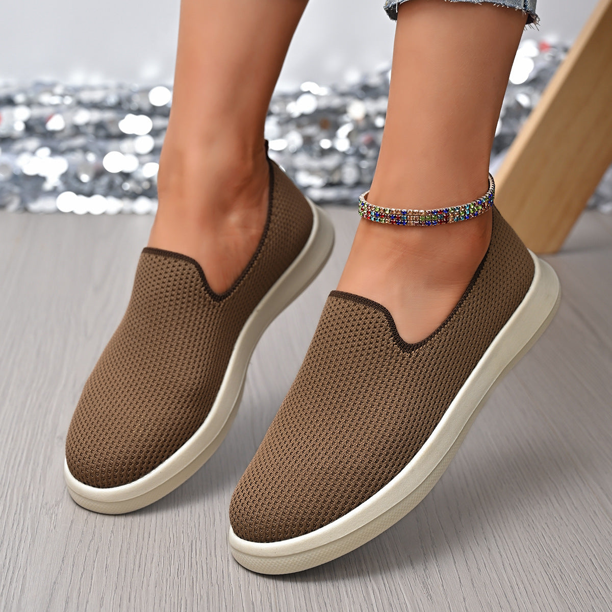 Chaussures Orthopédiques d'Inspiration Vintage