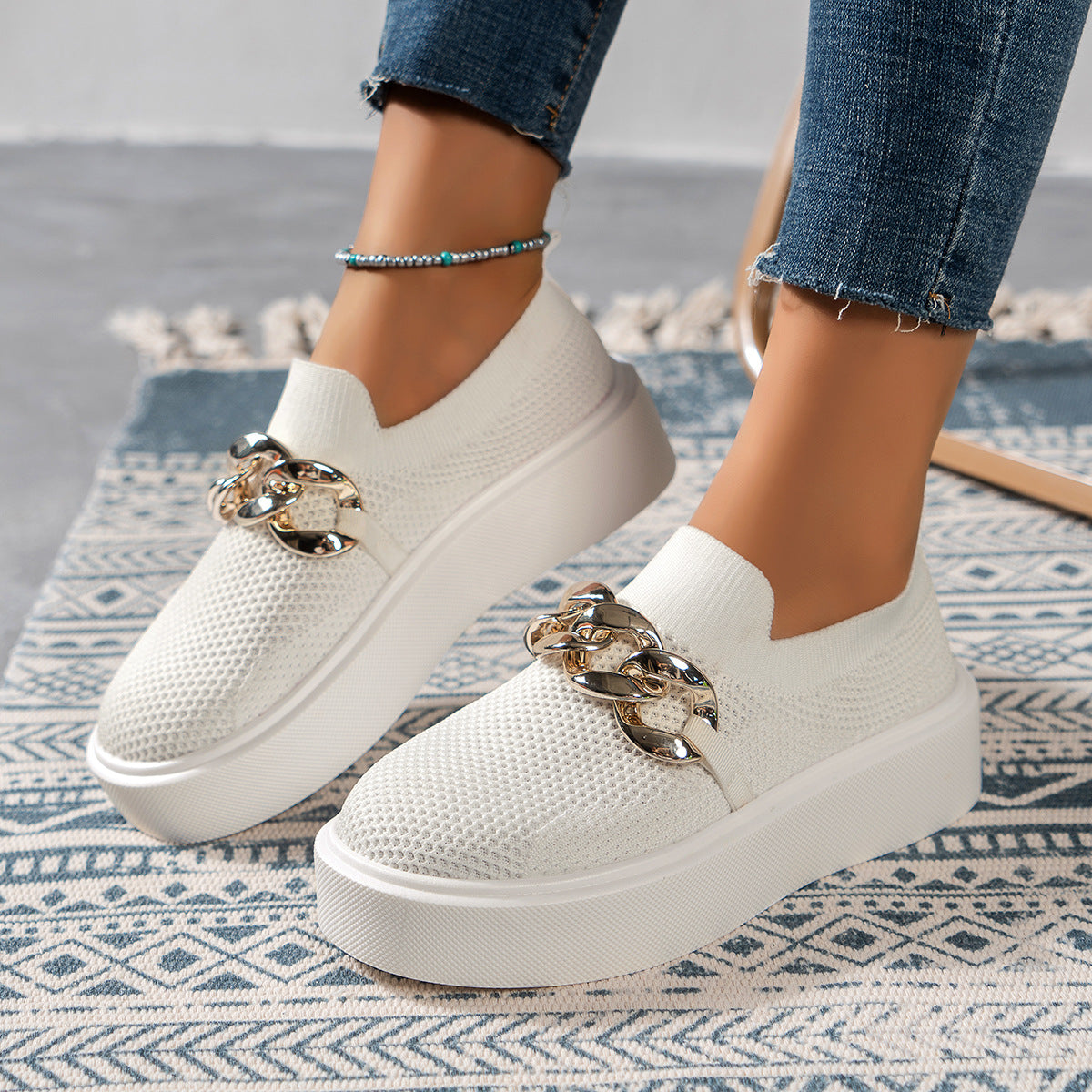 Chaussures Orthopédiques Gracieuses au Look Moderne