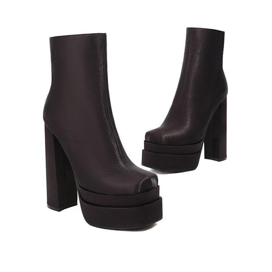 Bottes Orthopédiques Stylées pour Toute Occasion