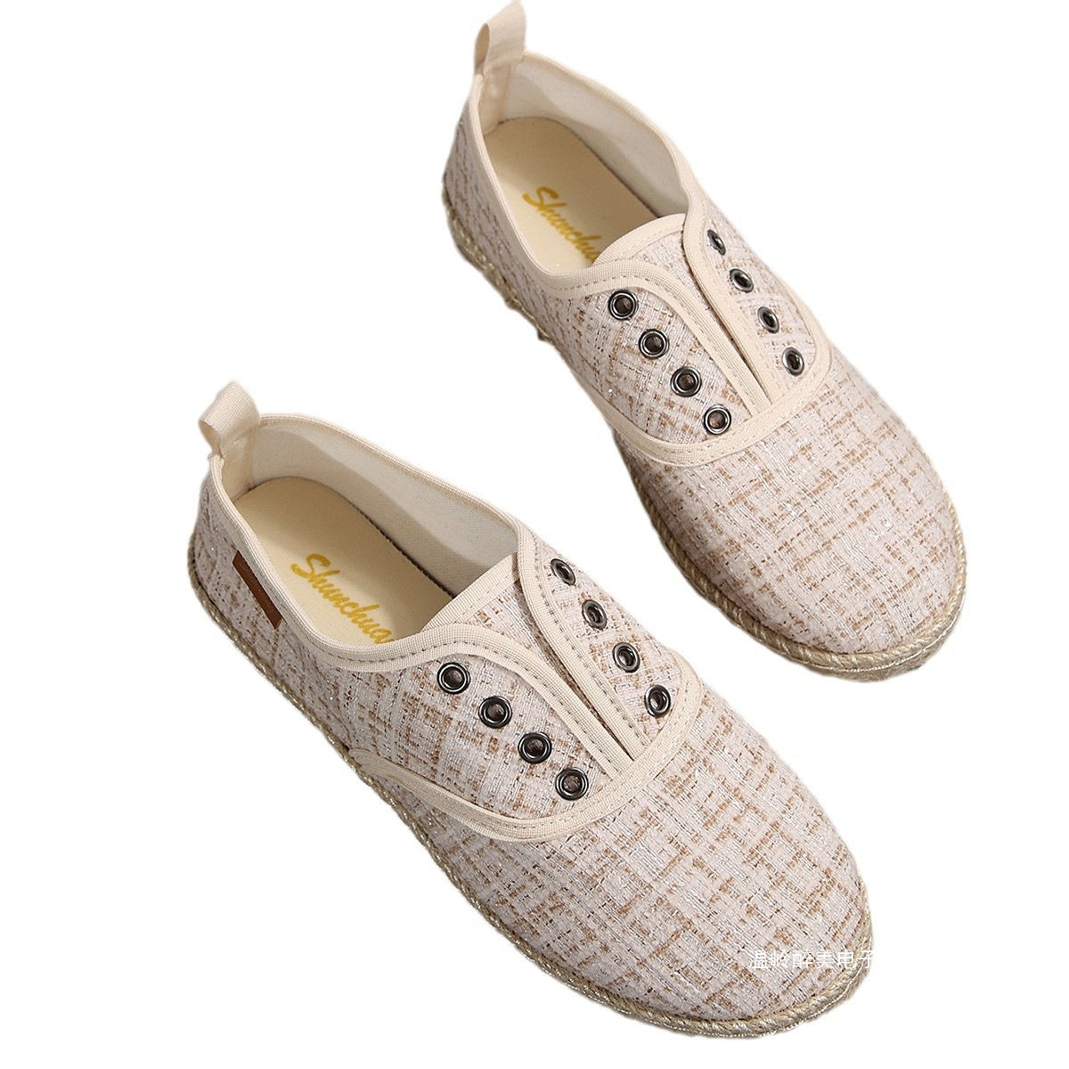 Chaussures Orthopédiques d'Inspiration Vintage