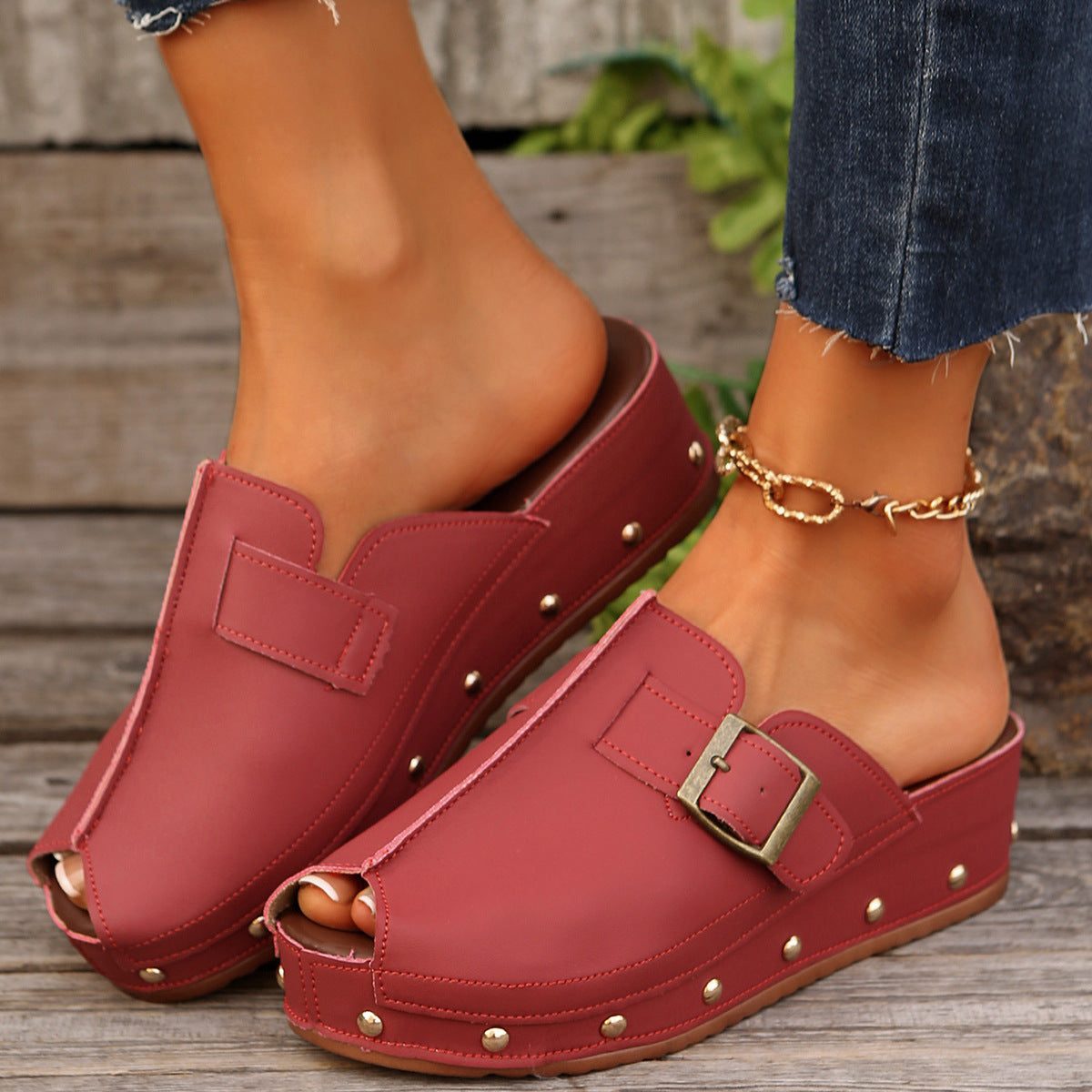 Chaussures Orthopédiques Gracieuses au Look Moderne