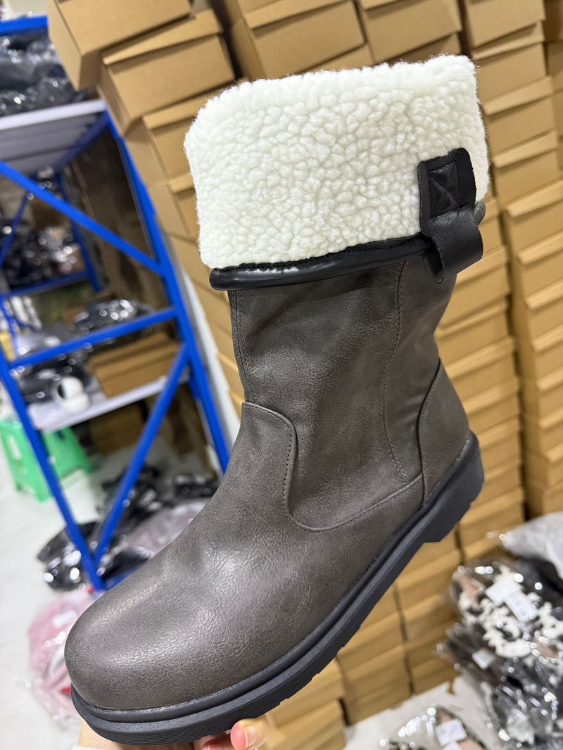Bottes Orthopédiques Gracieuses au Look Moderne