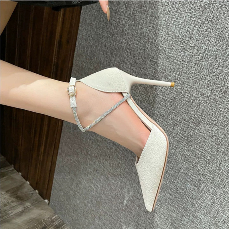 Sandales Orthopédiques Gracieuses au Look Moderne