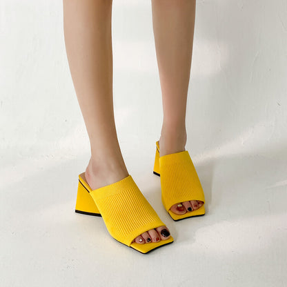 Chaussures Orthopédiques d'Inspiration Vintage