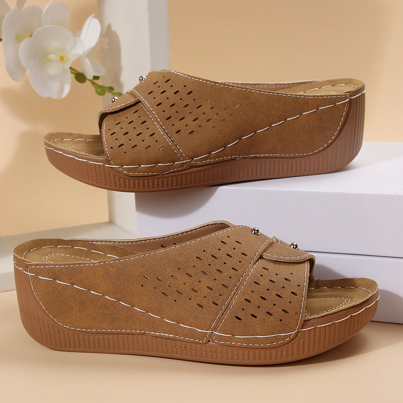 Sandales Orthopédiques Gracieuses au Look Moderne