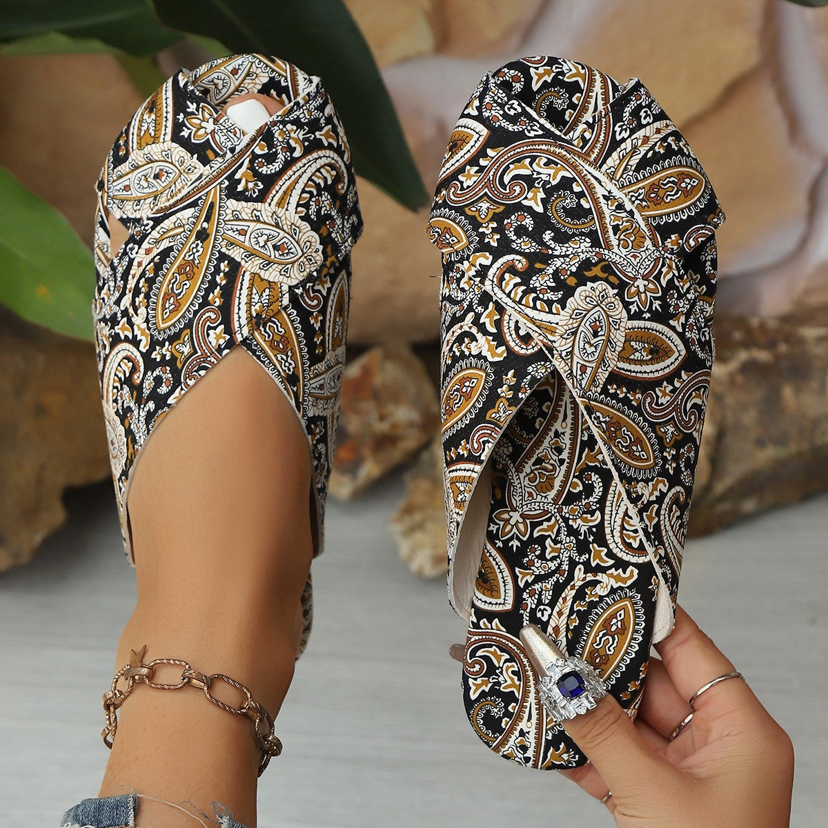 Chaussures Orthopédiques d'Inspiration Vintage