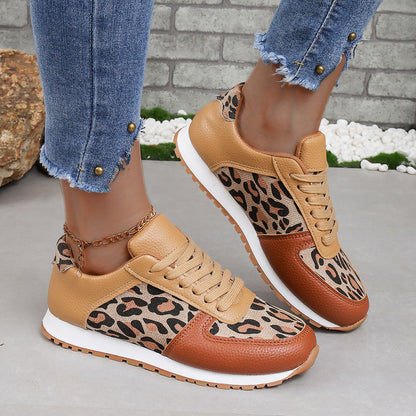 Chaussures Orthopédiques d'Inspiration Vintage