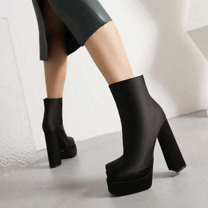 Bottes Orthopédiques Stylées pour Toute Occasion