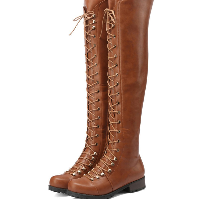 Chaussures Orthopédiques d'Inspiration Vintage