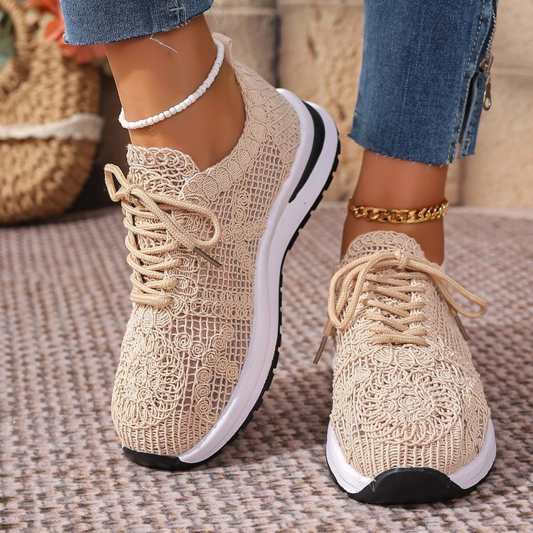 Chaussures Orthopédiques Gracieuses au Look Moderne