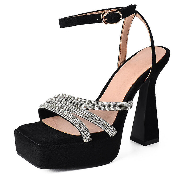 Sandales Orthopédiques Gracieuses au Look Moderne