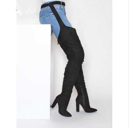 Bottes Orthopédiques Classiques au Style Intemporel