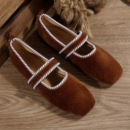 Chaussures Orthopédiques Gracieuses au Look Moderne