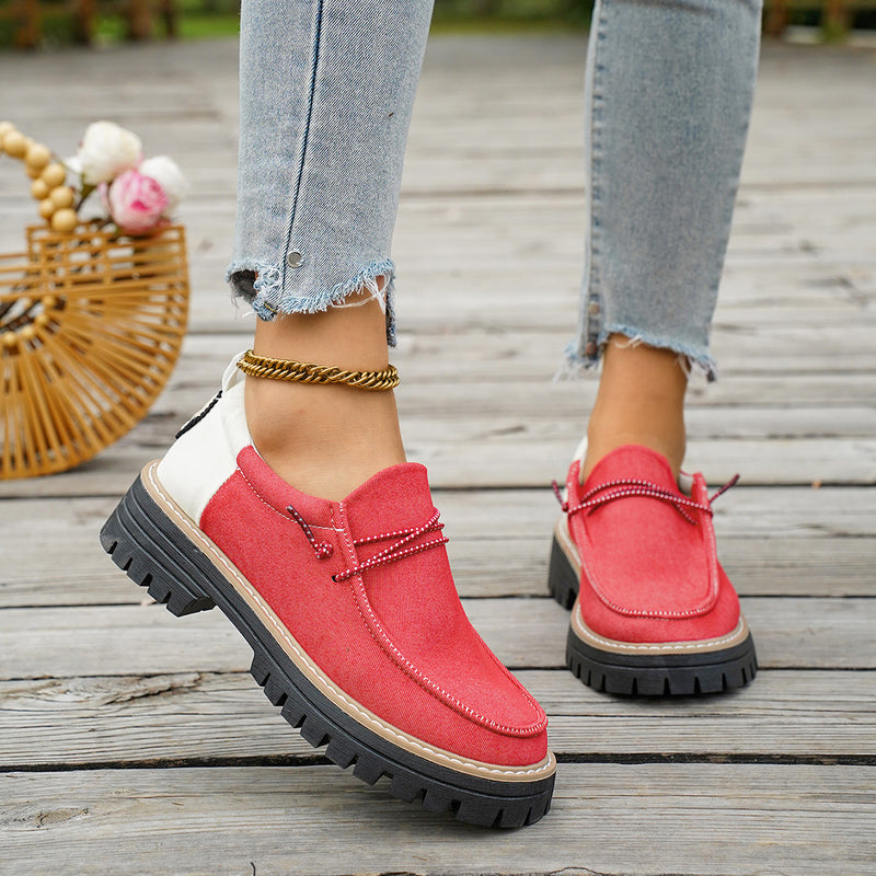 Chaussures Orthopédiques d'Inspiration Vintage