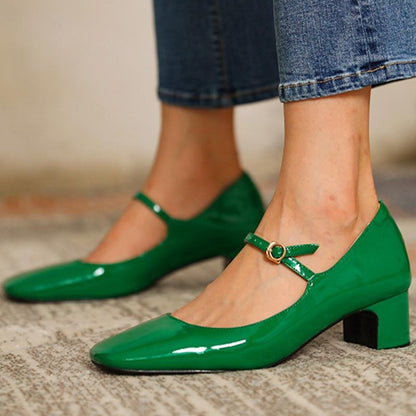 Chaussures Orthopédiques Gracieuses au Look Moderne