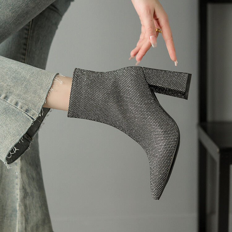 Bottes Orthopédiques Gracieuses au Look Moderne