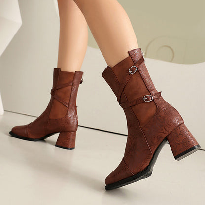 Bottes Orthopédiques Gracieuses au Look Moderne