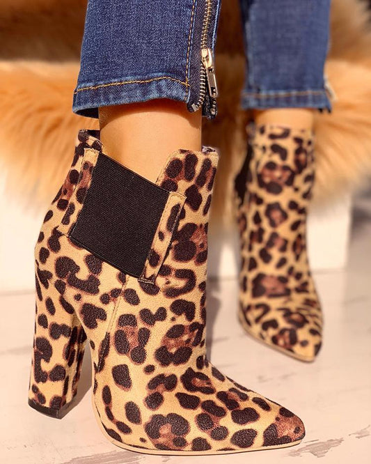 Bottes Orthopédiques Stylées pour Toute Occasion