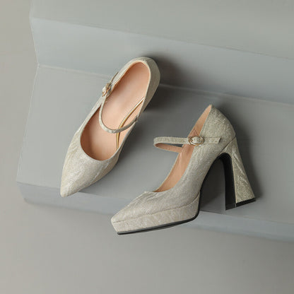 Chaussures Orthopédiques Chics au Design Unique