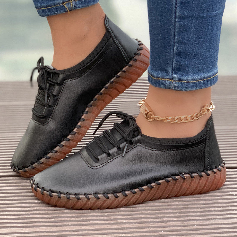 Chaussures Orthopédiques d'Inspiration Vintage