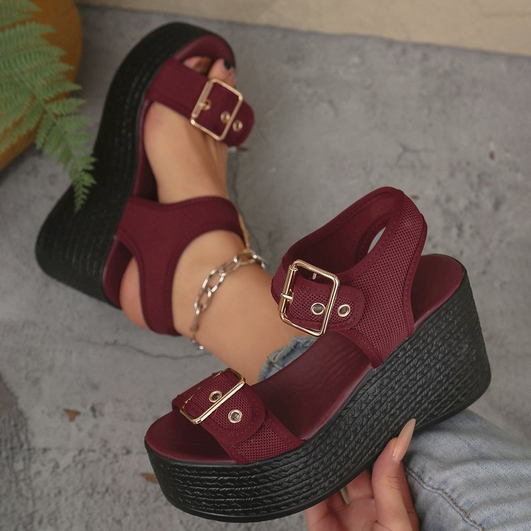 Chaussures Orthopédiques d'Inspiration Vintage