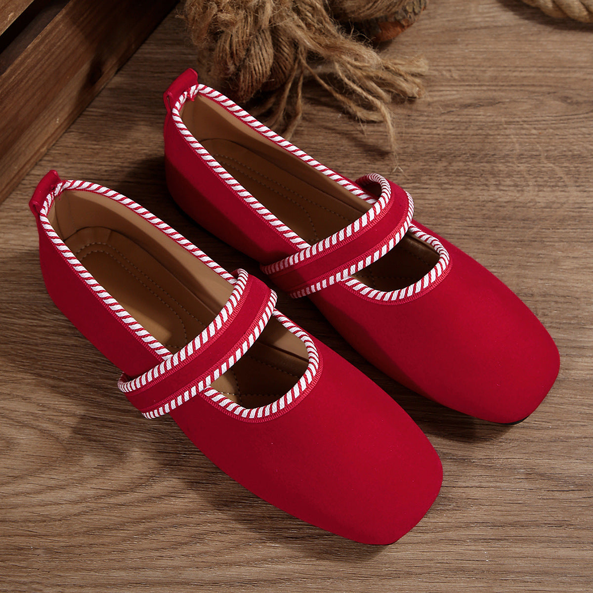 Chaussures Orthopédiques Gracieuses au Look Moderne