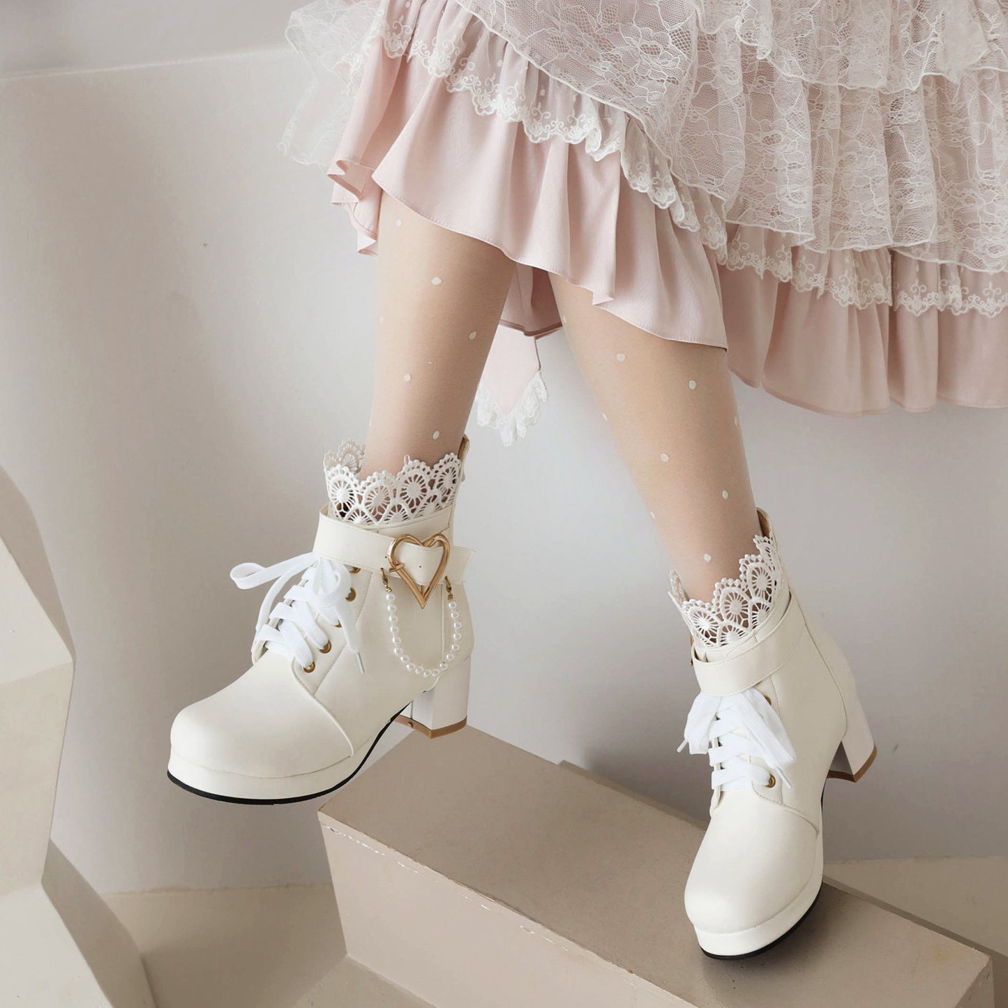 Bottes Orthopédiques d'Inspiration Vintage