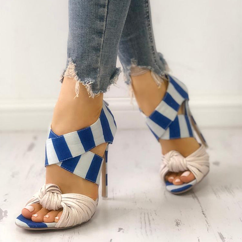 Sandales Orthopédiques Gracieuses au Look Moderne