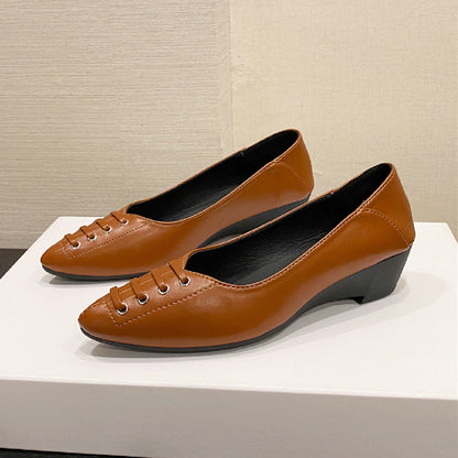 Chaussures Orthopédiques Gracieuses au Look Moderne