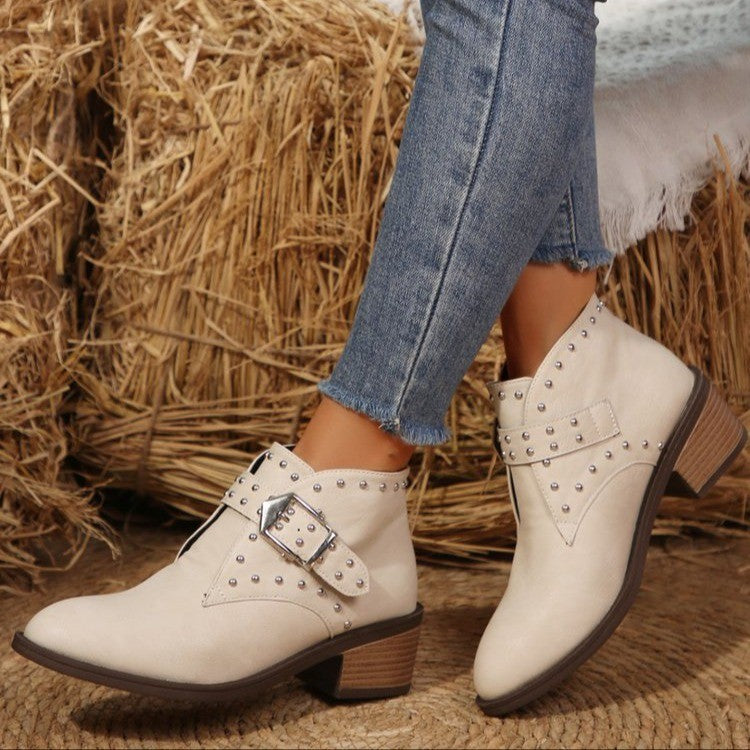Bottes Orthopédiques Gracieuses au Look Moderne