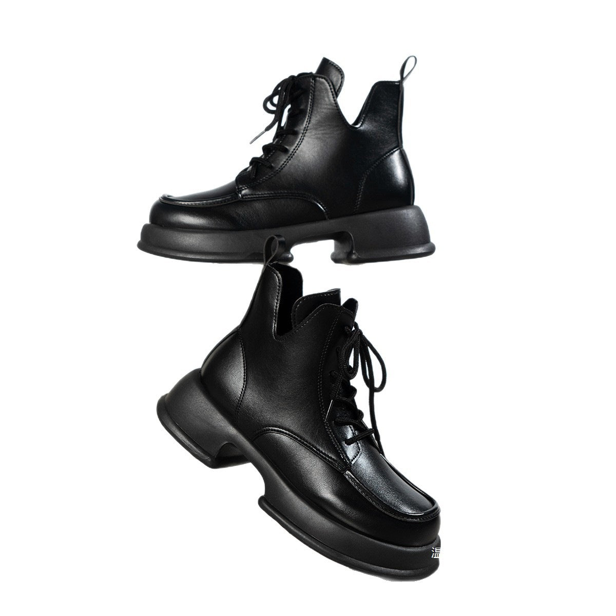 Chaussures Orthopédiques d'Inspiration Vintage